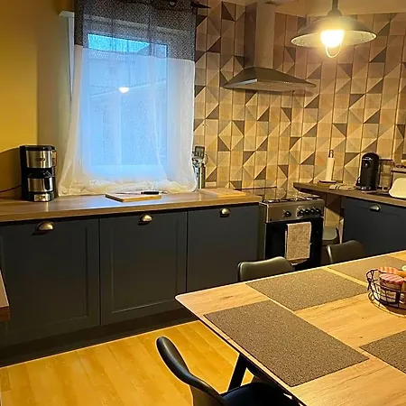 Le Maine N 5 - Angouleme - Harry Potter Bed & Breakfast